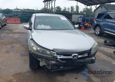 2014 Honda Accord Lx z USA, uszkodzony, nr VIN 1HGCR2F32EA118103